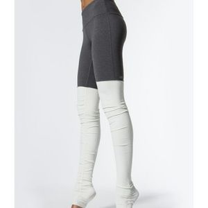 Alo Goddess Leggings